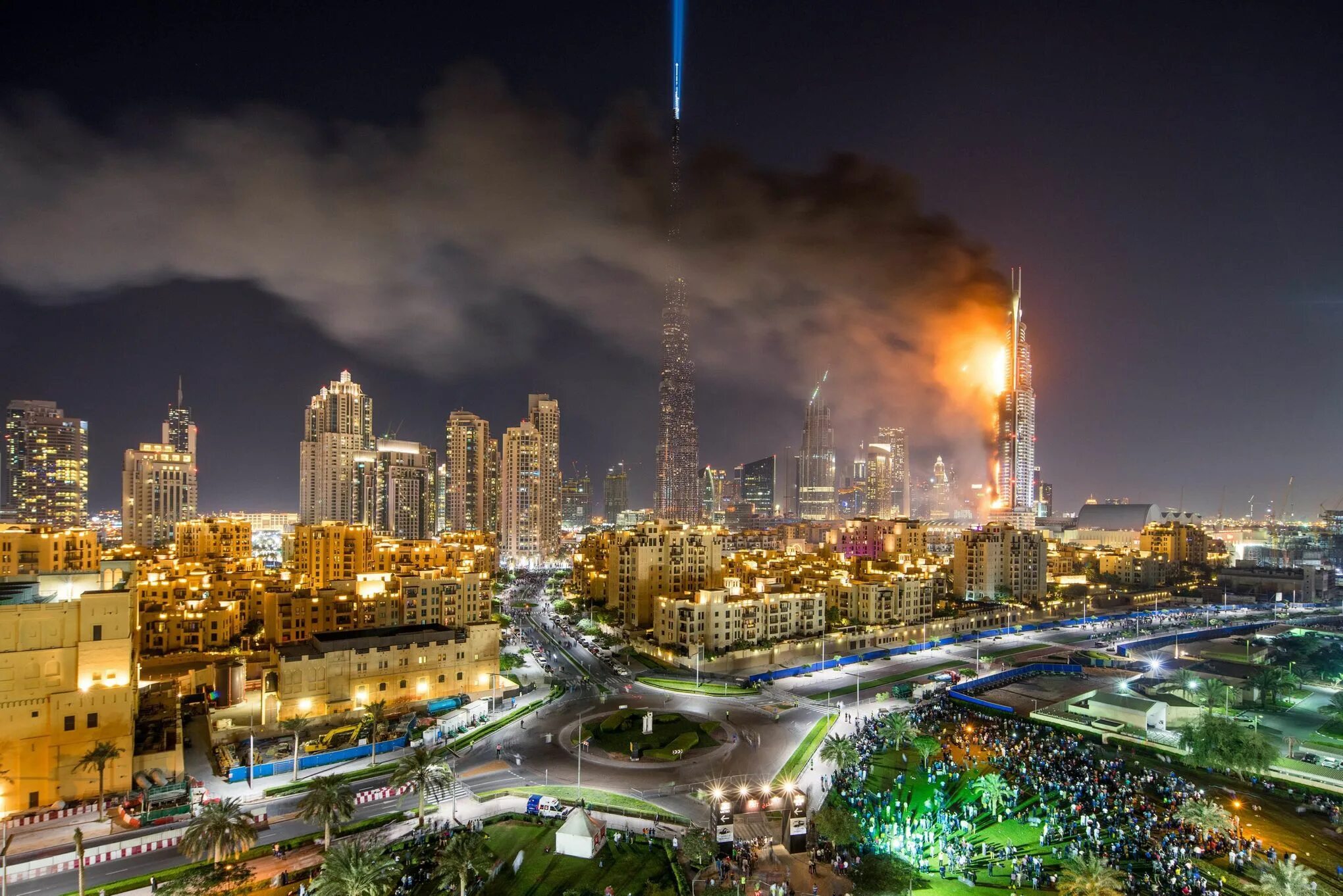 Emaar Дубай здания. Address Downtown Dubai пожар. Бурдж-Халифа Дубай пожар. Даунтаун Бурдж Дубай пожар. Бурдж халифа сгорела