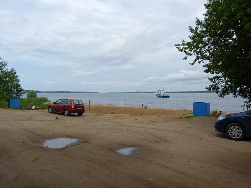 Ларионово Рыбинск пляж. Ларионово Рыбинское водохранилище. Ларионово Рыбинский район пляж. Рыбинск переборы пляж.