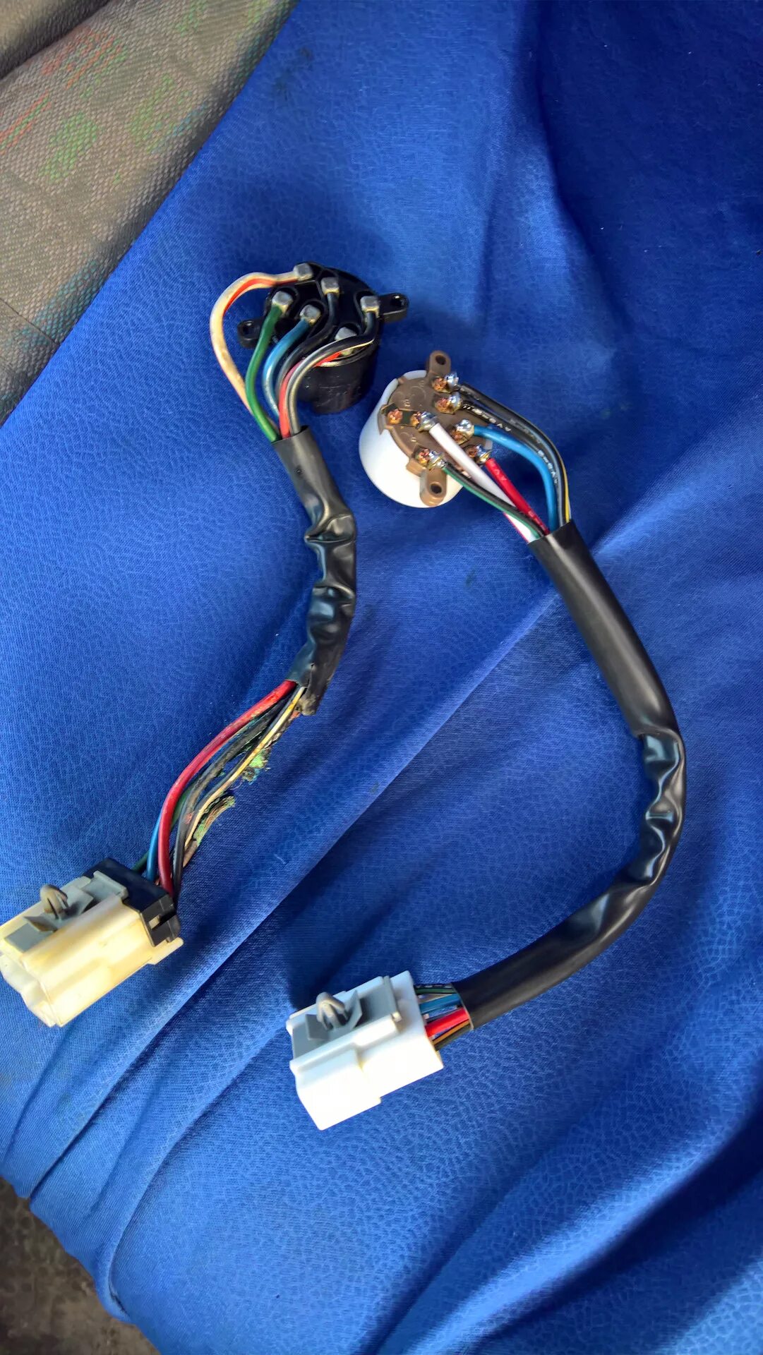 Nissan terrano 21 контактная группа замка зажигания. Контактная группа замка зажигания ниссан кашкай. Контактная группа замка зажигания ниссан. Контактная группа замка зажигания i20. Almera n16 замок зажигания.