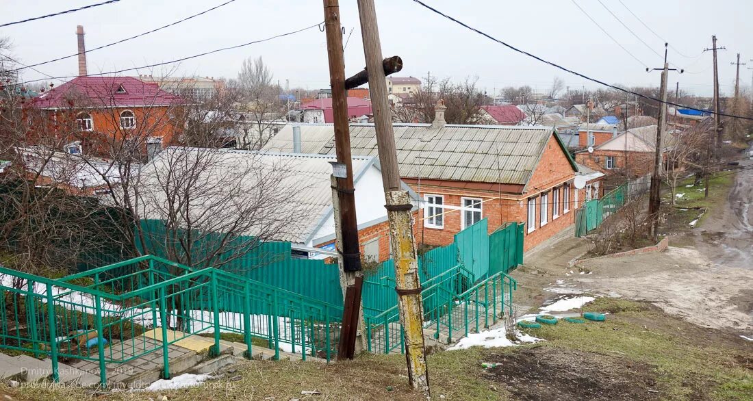 Переулок 3 береговой Ейск. Ейск 1 береговой переулок. Ейск поселок береговой. Ейск спуск к морю.