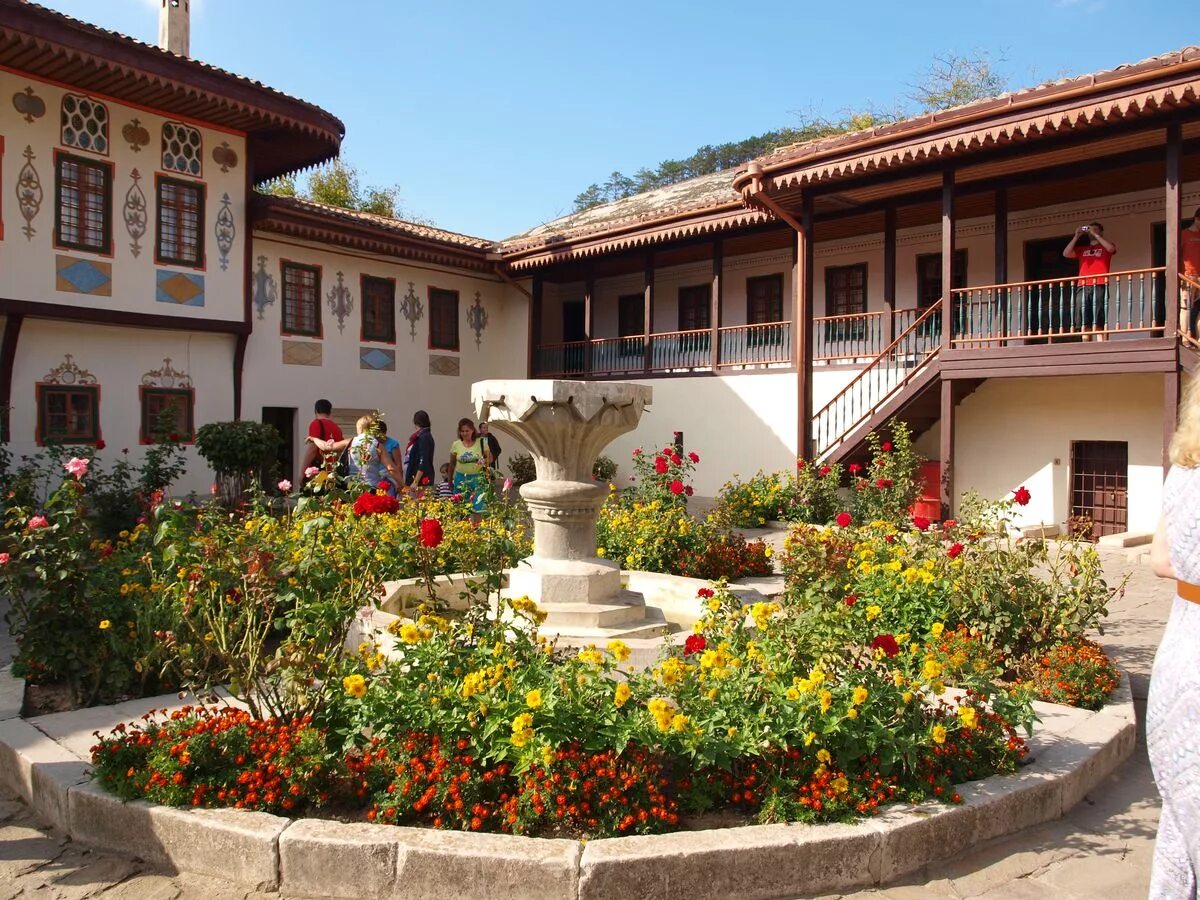 Ханский дворец бахчисарай (г. Ханский дворец. Бахчисарайский дворец в крыму. Крым бахчисарай ханский дворец. Бахчисарайский ханский дворец.