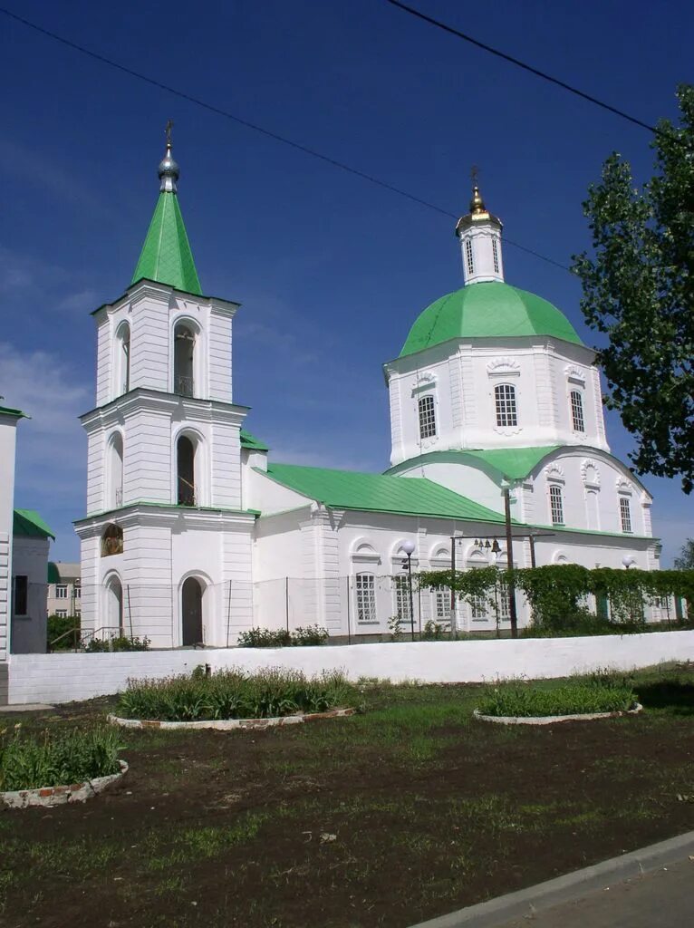 Купить вешенской ростовской области. Вёшенская станицам храм Архангела Михаила. Церковь Архангела Михаила станица Вешенская. Храм Архистратига Михаила станица вёшенская. Храм Вешенская станица Вешенская.