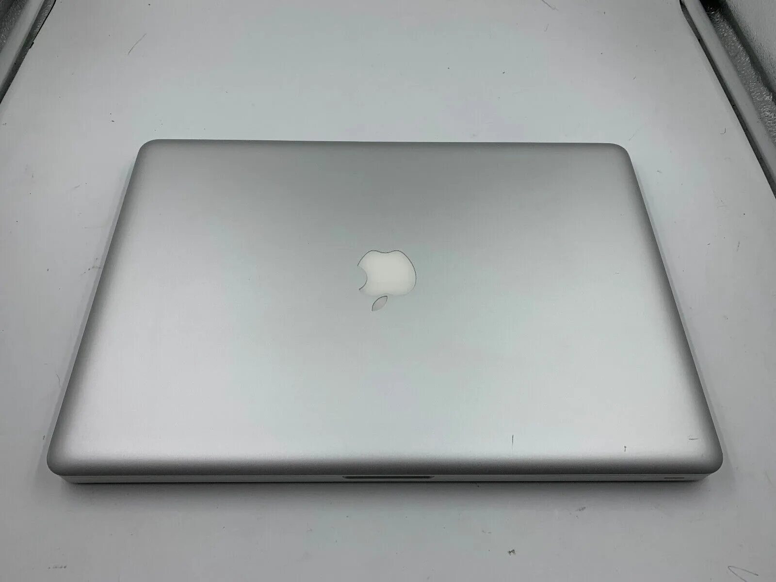 Ноутбук apple i7. Apple macbook pro 13 2015. Apple macbook pro 16 late 2019. Ноутбук айфон 15 про макс. Ноутбук айфон.