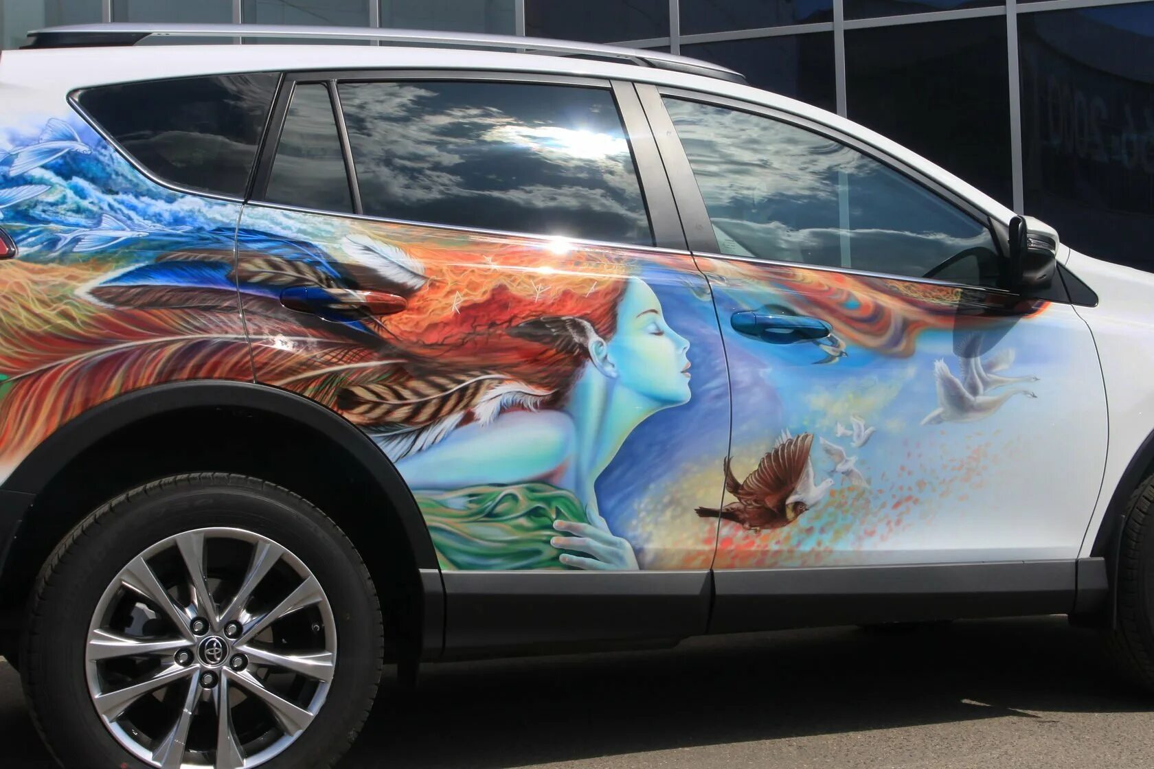аэрография в москве. авто. аэрография. красивая аэрография на авто. аэрография.