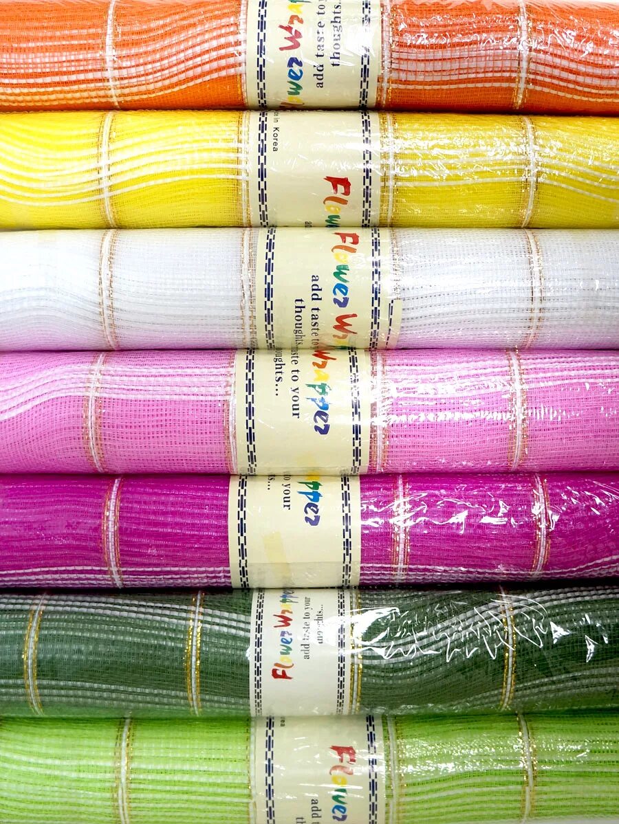 Рулоны бумаги для цветов. Рулоны сетки для цветов. Ткань для упаковки цветов. Сетка для упаковки цветов в рулонах. Цветочная упаковка сетка в рулоне.