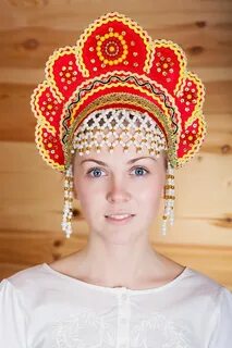 Национальный костюм кокошник