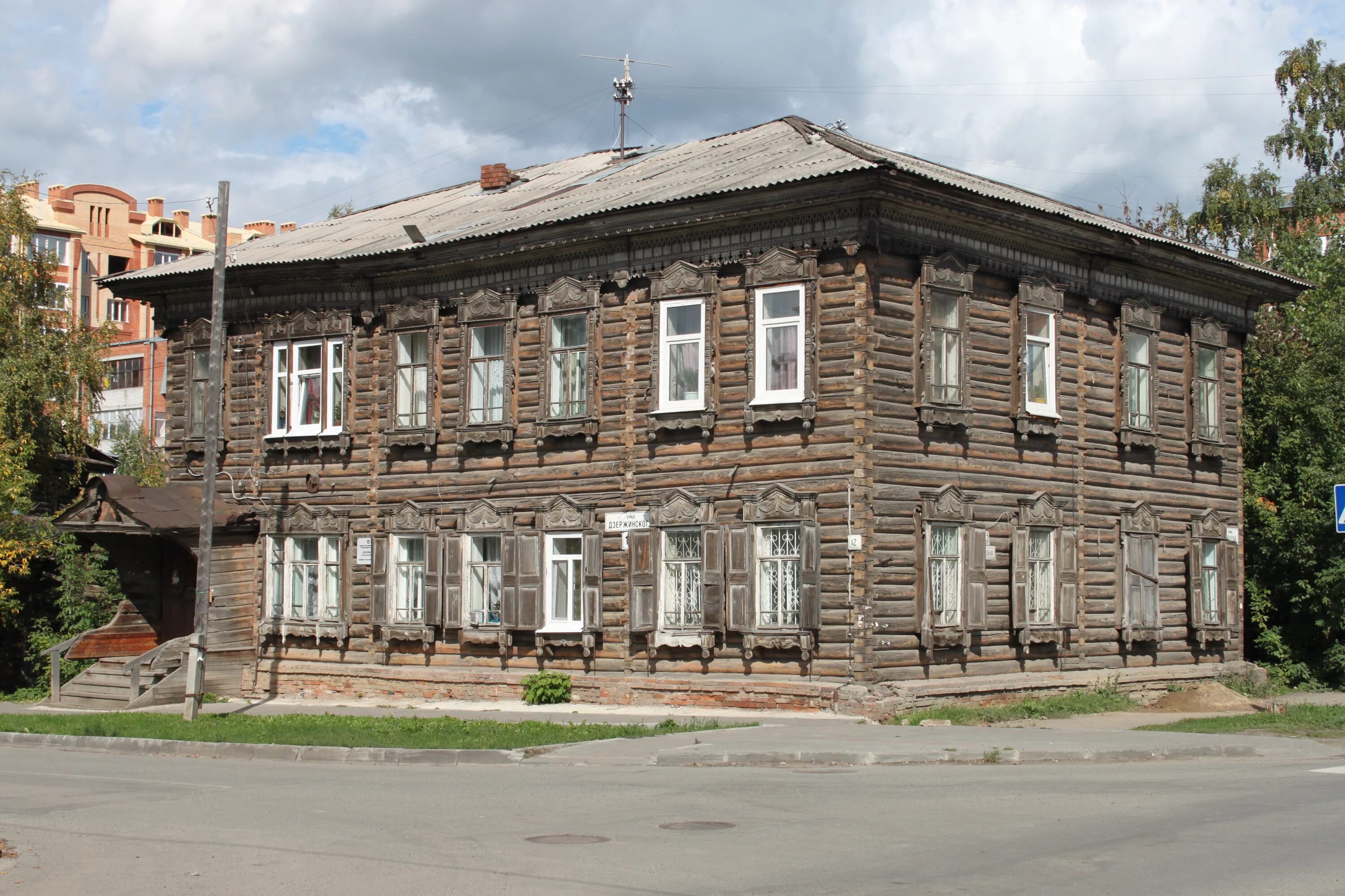 Проспект дзержинского 1 минск. Улица дзержинского рязань. 43в. Площадь дзержинского. Красноярск памятник ф.