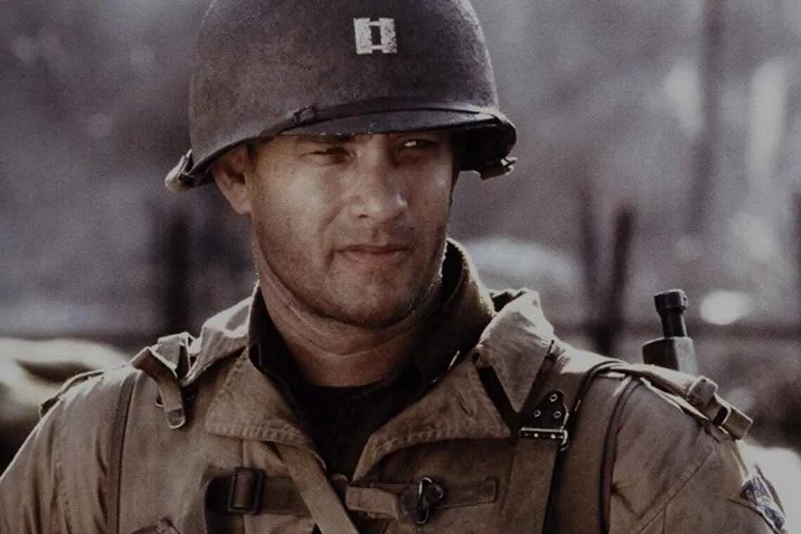 Private ryan. Спасти рядового Райана (1998) том Хэнкс. Том Хэнкс спасти рядового Райана. Капитан Джон Миллер. Капитан Миллер спасти рядового Райана.