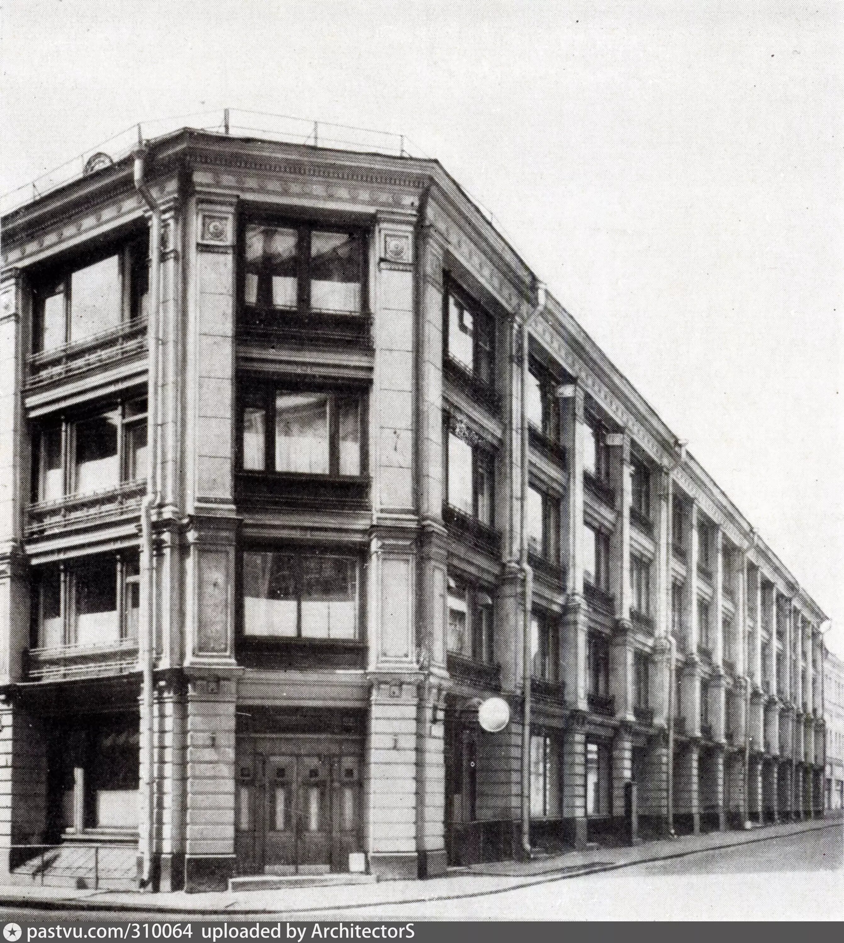 Архитектура ленинграда 1920-1930. Архитектура 1930 х годов. Архитектура 1930 х годов. Чечулин, 1945 >. Архитектура 20х годов.