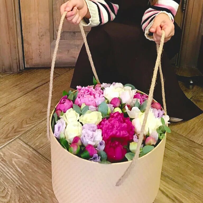 Заказать цветы dostavkatsvetov dostavkatsvetov ru. Grand Flora доставка цветов. Букет цветов с доставкой на дом Тамбов.