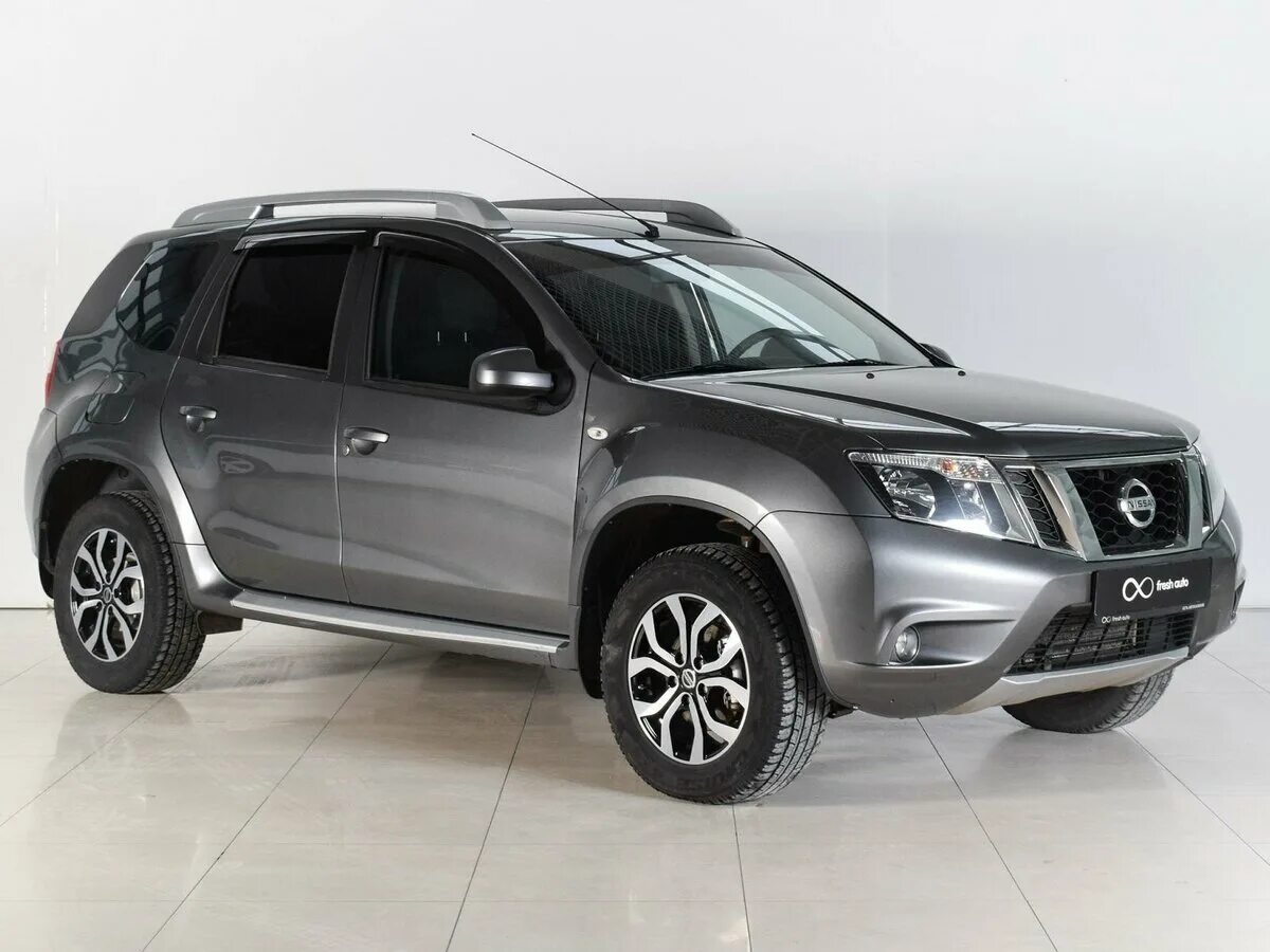Купить б/у Nissan Terrano III (D10) 2.0 AT (135 л.с.) бензин автомат в Москве: с