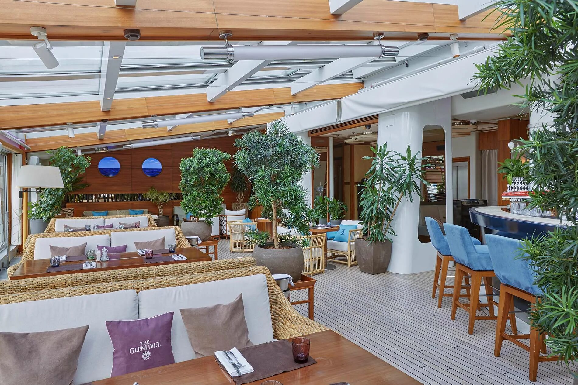 Rose bar. Розе бар москва дмитровка. Вегас роуз бар. Вегас роуз бар. Розе бар москва дмитровка.