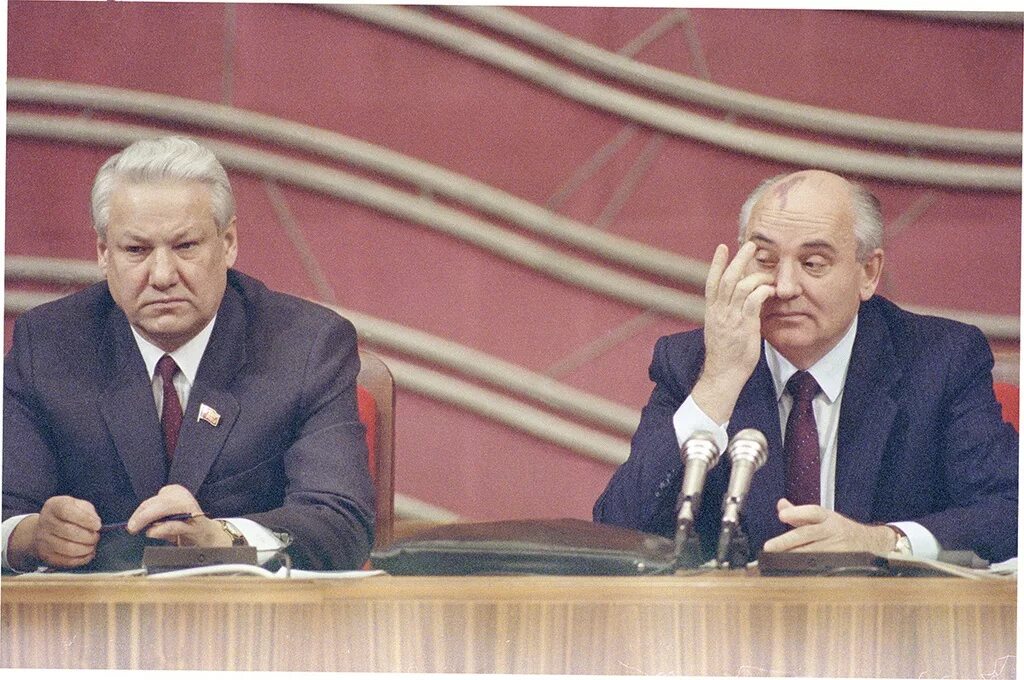 Председатель верховного совета рсфср борис ельцин. Избрание в 1991 году ельцина. Ельцина президентом рсфср. Председателем верховного совета рсфср был. Ельцин и хасбулатов 1991.