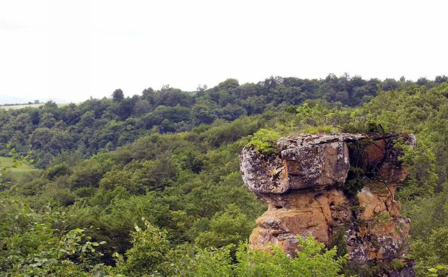 Село куг. Кугский эоловый город в Дагестане. Эоловый город, Хивский район. Эоловый город Джунгария. Эоловый город Обручева.