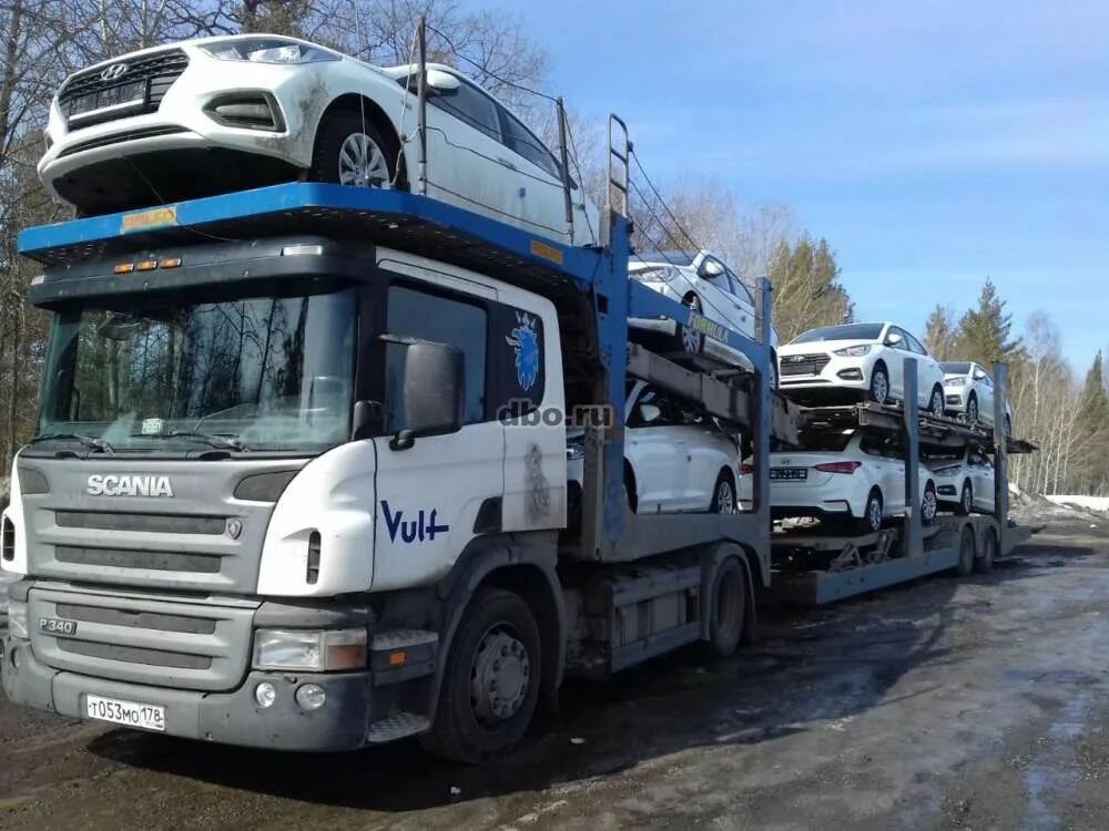 Услуги автовоза санкт петербург. Автовоз 8 машин. Некст автовоз мини. Крепление автомобилей на автовозе. Рено автовоз 2022г.