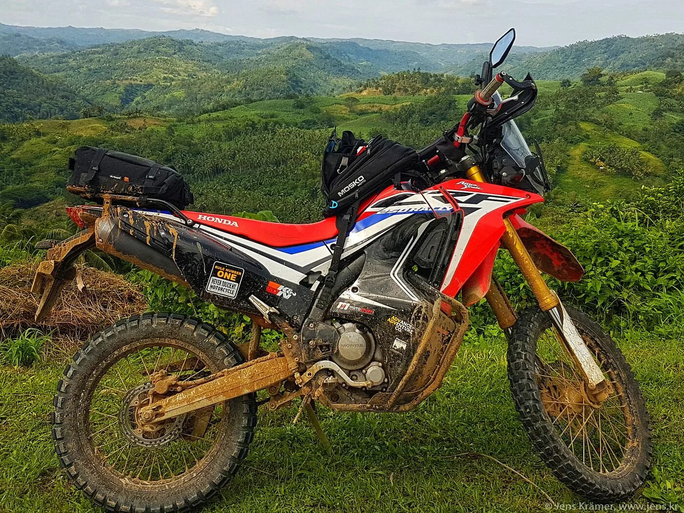 Honda высота по седлу. Honda crf250l. Honda 250 Rally. Honda CRF Rally. Хонда CRF 250 ралли.