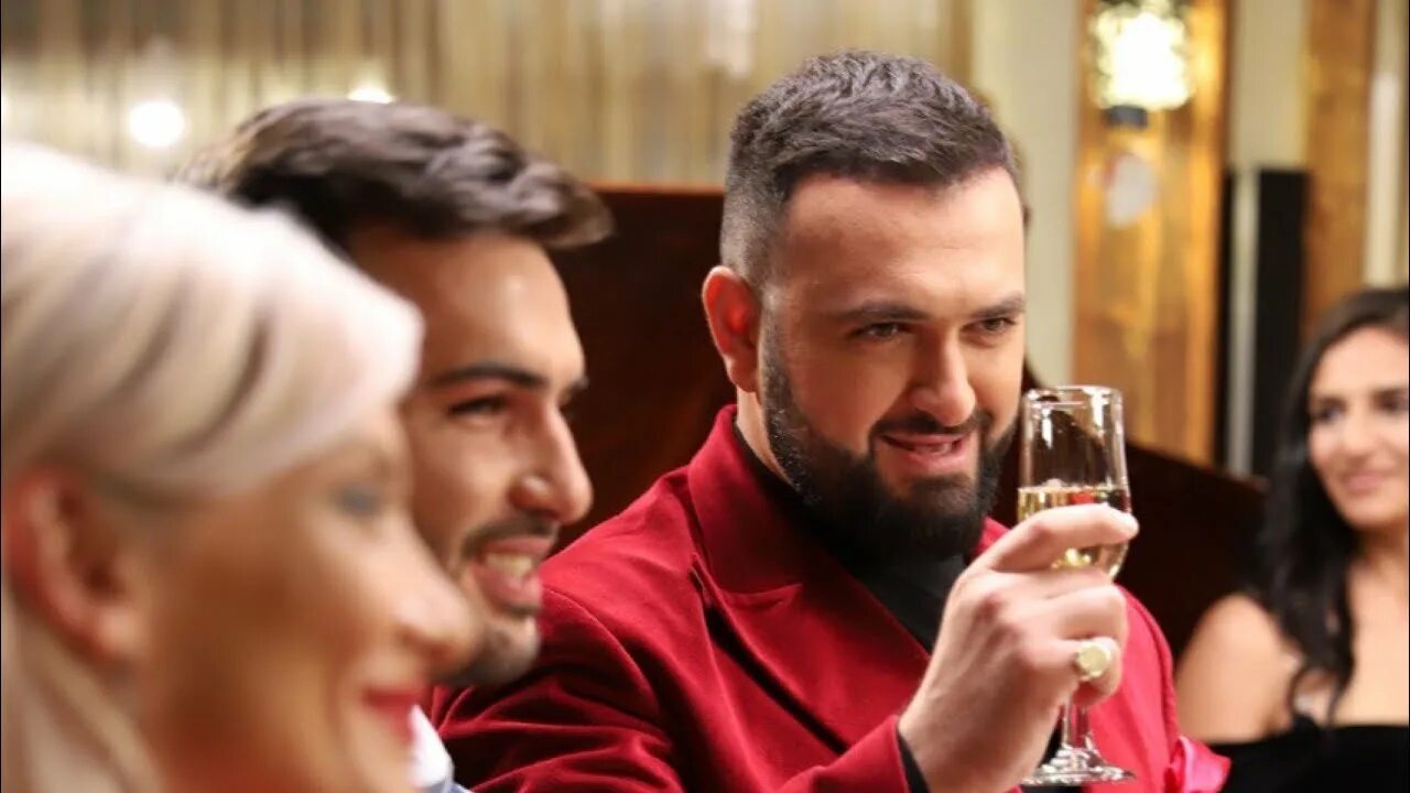 Айк думикян. Думикян сладка моя фото. Аркадий армянин думикян. Сареров дзореров аркадий думикян. Аркадий думикян 2021.