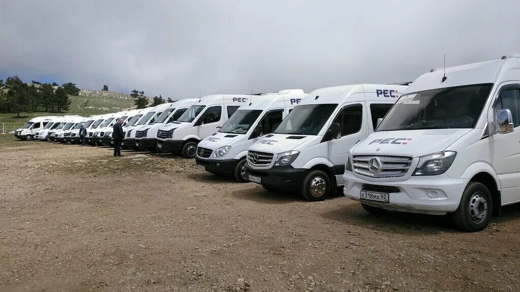 Грузоперевозки ялта. Грузовое такси в ялте. Ялта груз. Ялта транспортные компании. Эвакуатор ялта.