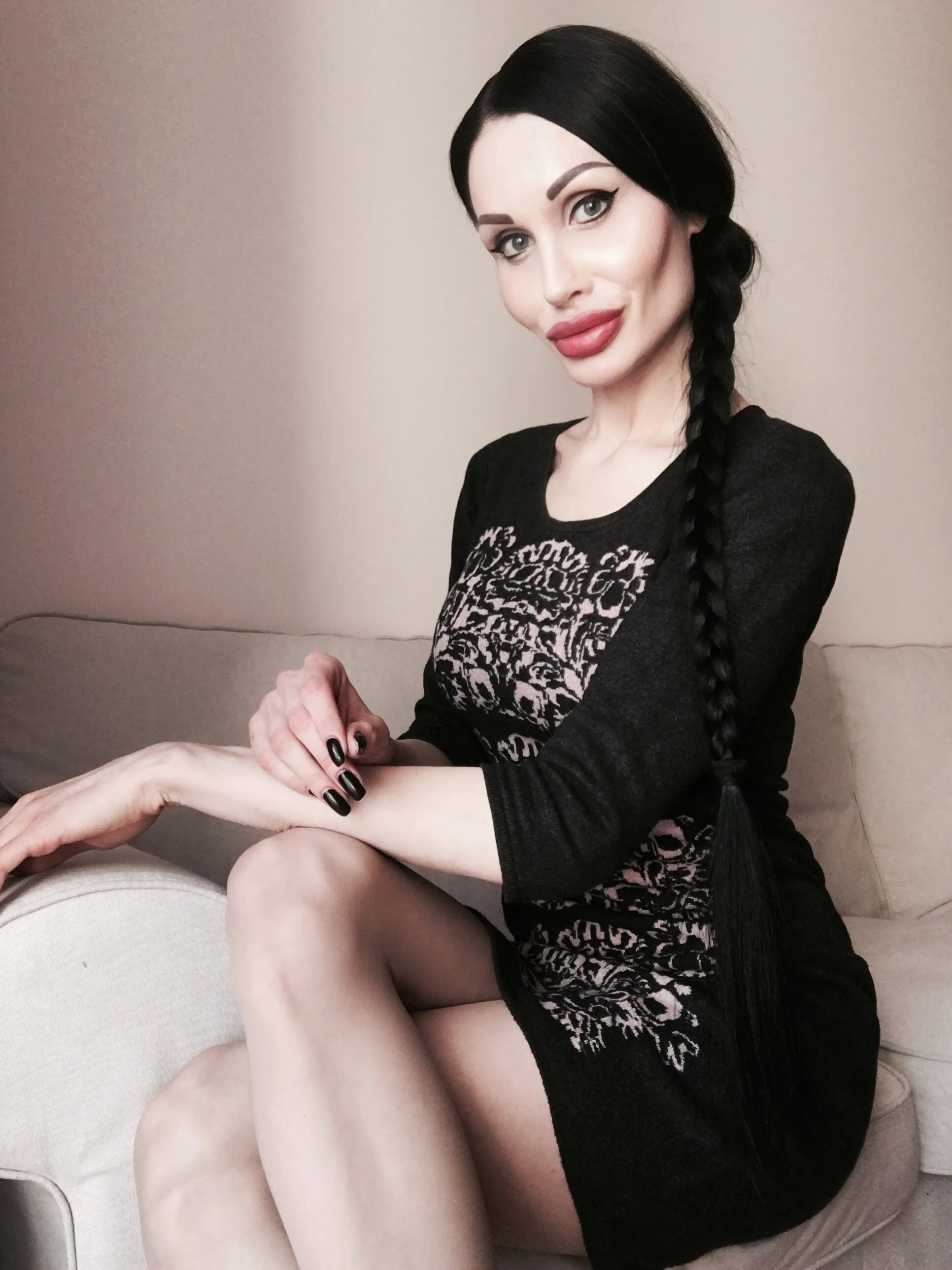 Russian dating site Elena. Real Russian dating services. Russian dating girls site. Russian Date sites.