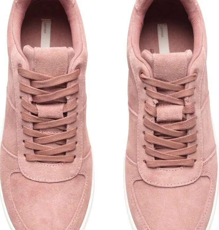 Кроссовки loro piana женские. Кеды reebok женские замшевые. Кеды reebok лавандовые. Fitflop обувь. Кеды из замши.