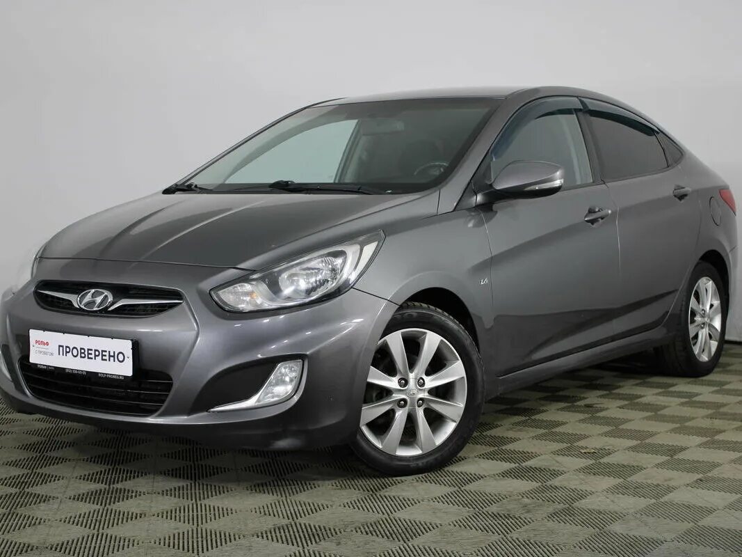 Solaris серый. Hyundai solaris 2018 серый. 6. Hyundai solaris 2013 серый. Хендай солярис 2019 серый.