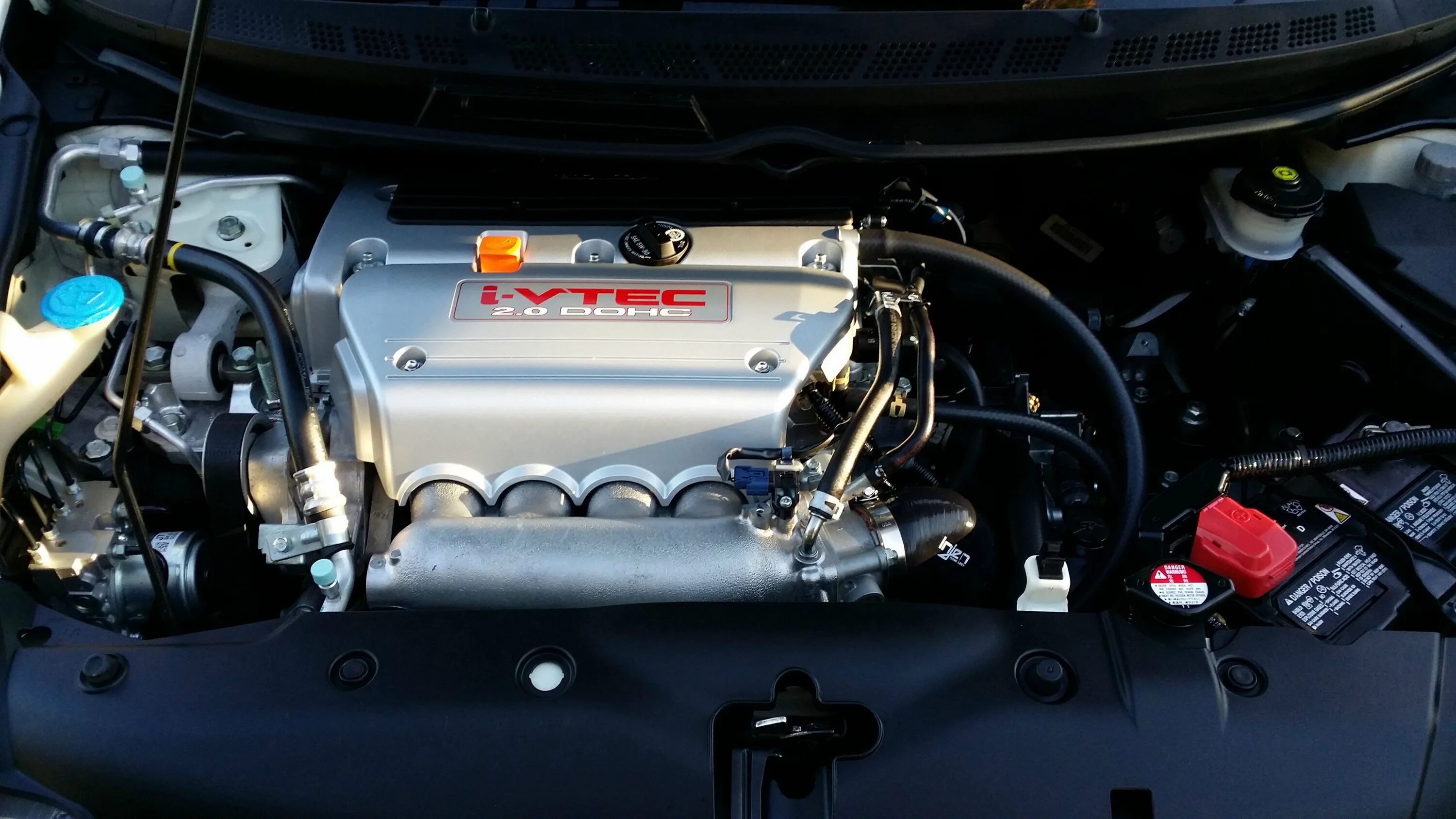 8. Двигатель civic 4d. Мотор хонда 1. Моторы honda civic. Civic type r 2008 двигатели.