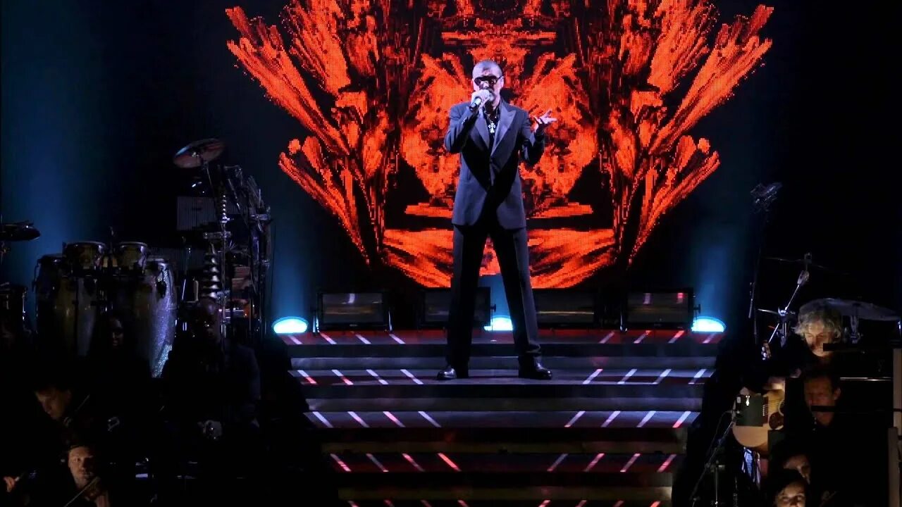 George michael going. Michael george &quot;symphonica&quot;. george michael 2014. george michael концерт.