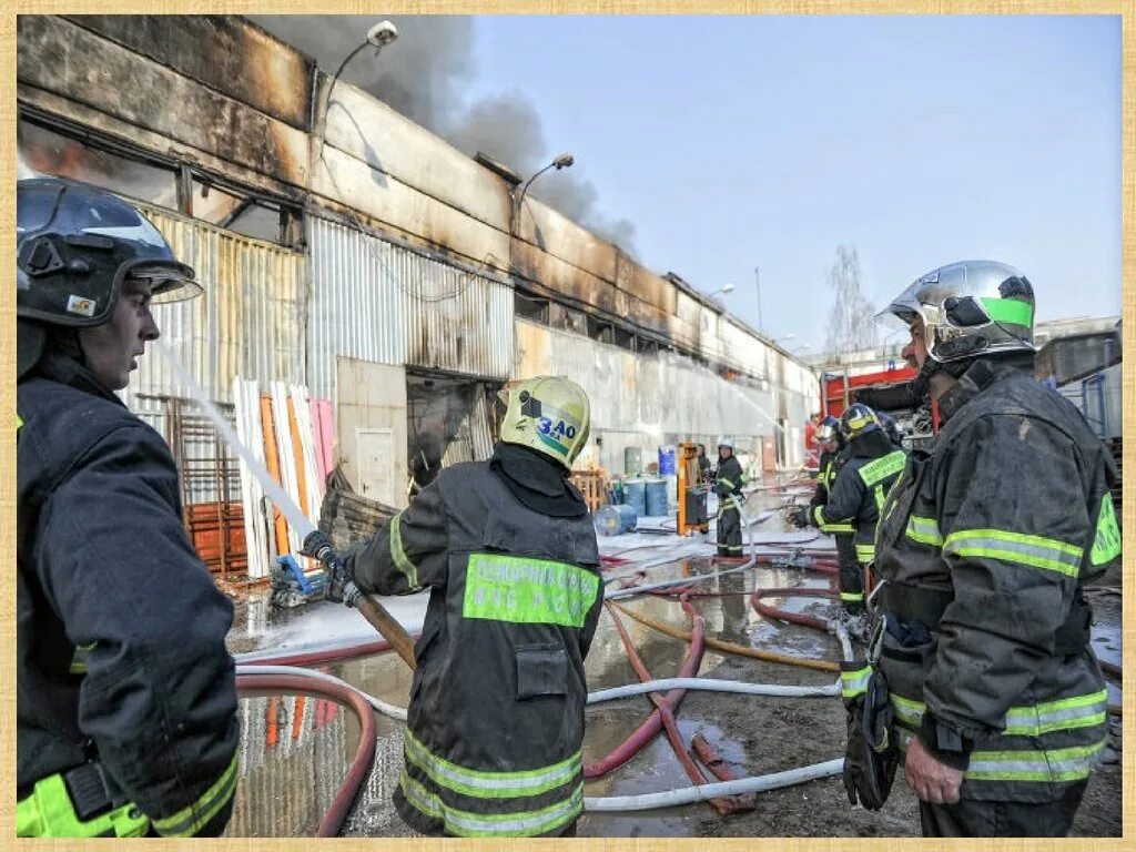 Пожары на объектах сети газопотребления. Пожары в культурно зрелищных учреждениях. Пожары в культурно зрелищных учреждениях Киров. Пожарно-тактическое учение по тушению условного пожара карикатура.