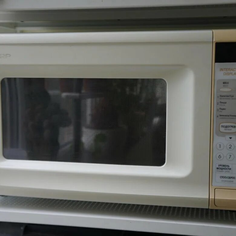 Sharp r3. Микроволновая печь sharp r-3a51(w). шарп свч r-3g-56. микроволновка sharp r210.