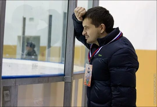 Денис мартыняк фото шелехов В Иркутске с политиком из "Новых людей" разобрались в стиле 90-х Бизнесмен Денис