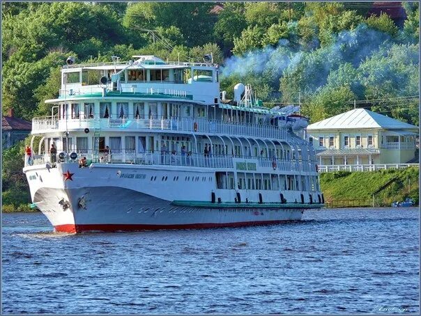 Речные круизы нижний новгород астрахань. Речные круизы нижний новгород астрахань. Механик кулибин теплоход. Круиз нижний новгород. Фан сан круиз нижний новгород фото.