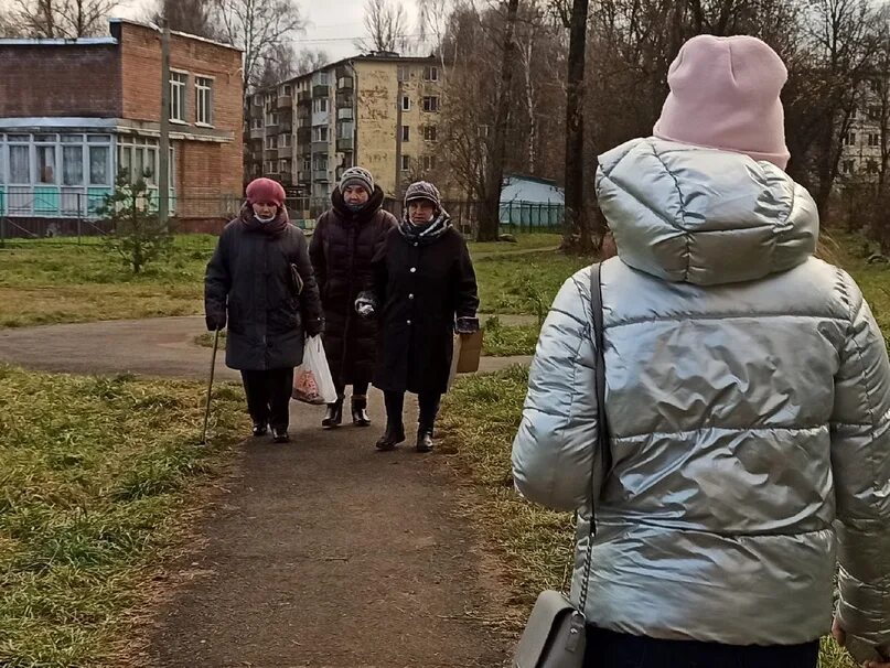 Грипп рисунки. Вич симптомы и профилактика. Грипп h1n1 симптомы. Вирус арт. Статистика больных спидом.