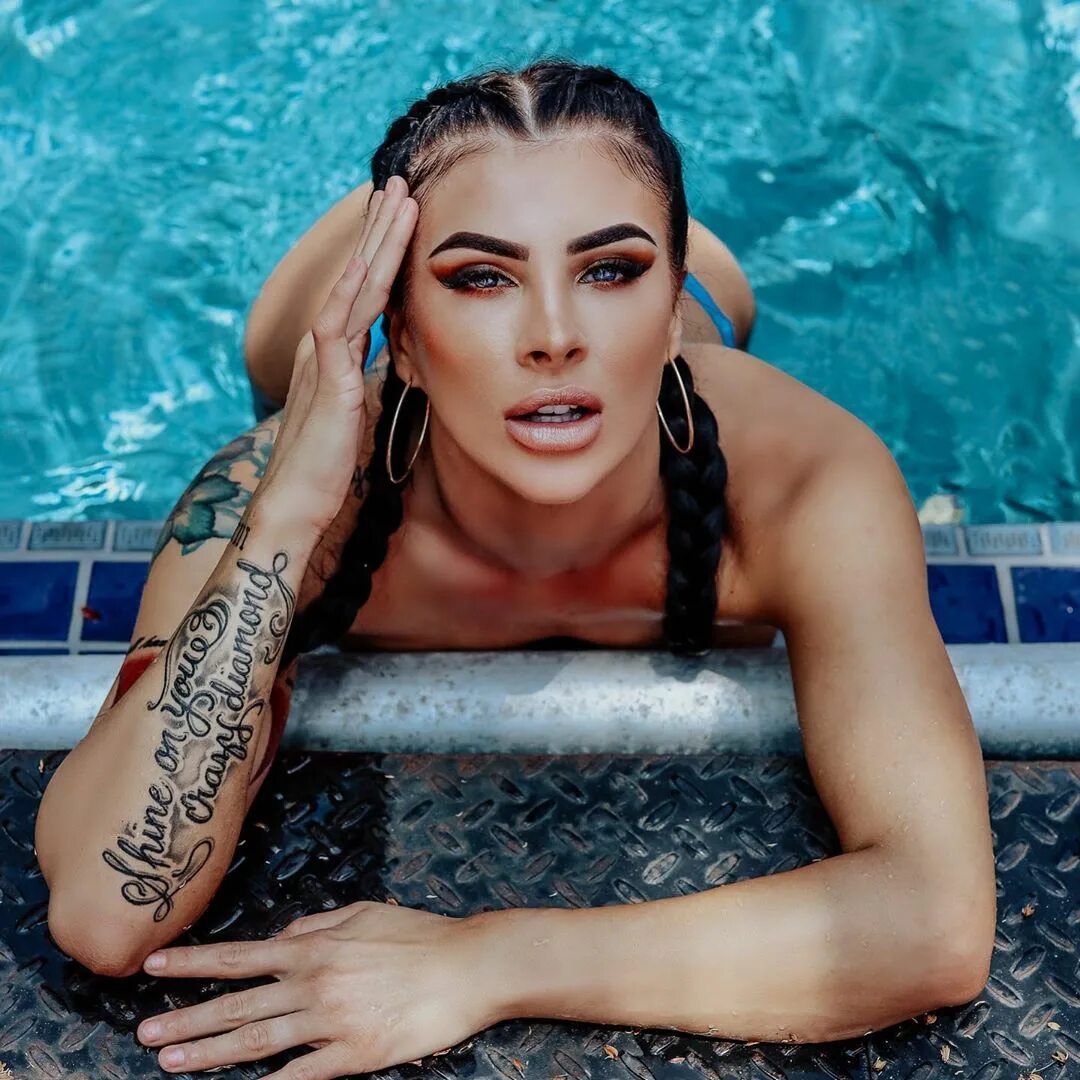 Skylar модель. Скайлар валлинг. модель skylar walling. skylar raexx. skylar xoxo модель.