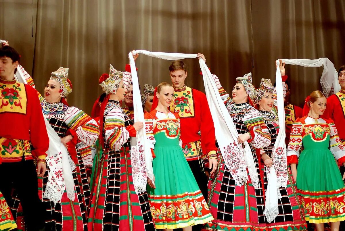 Воронежский хор песни. Воронежский хор Массалитинова. Воронежский государственный народный хор имени Масалитина. Воронежский русский народный хор. Воронежский русский народный хор имени Константина Массалитинова.