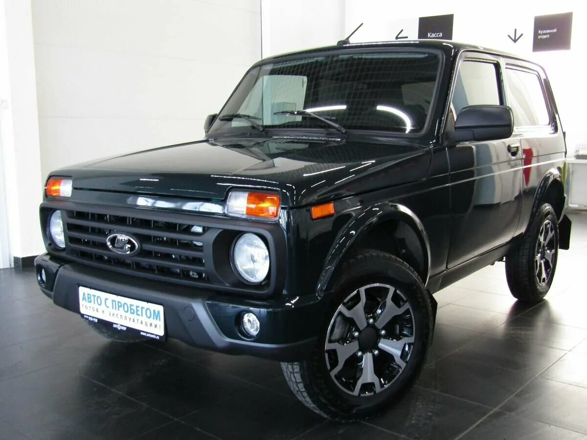 Niva legend 2023 белая. Niva legend 2021. Нива легенд пенза. Нива легенд пенза. Нива легенд 2022 серая.