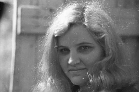 1974 год женщина