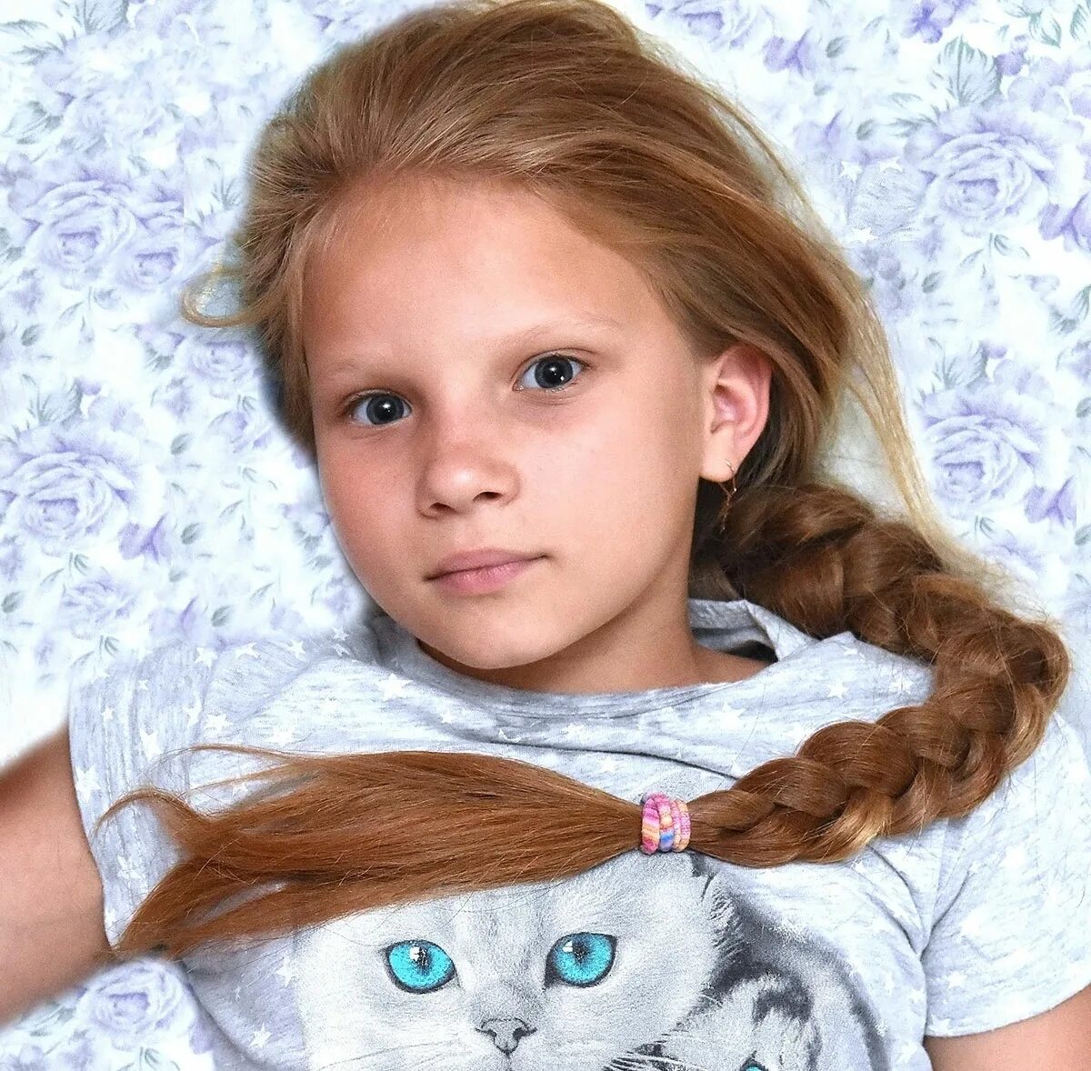 Задумчивая девушка блондинка. Девочка уж. Девочка сколиоз девочка 12 лет. Юлия, чехов, фото. Девочка из деревни.