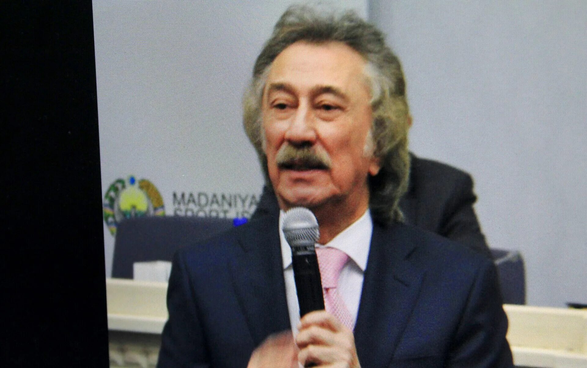 Фарух закиров. Фаррух закиров. фаррух закиров ялла. фарух закиров группа ялла. фаррух закиров певец.