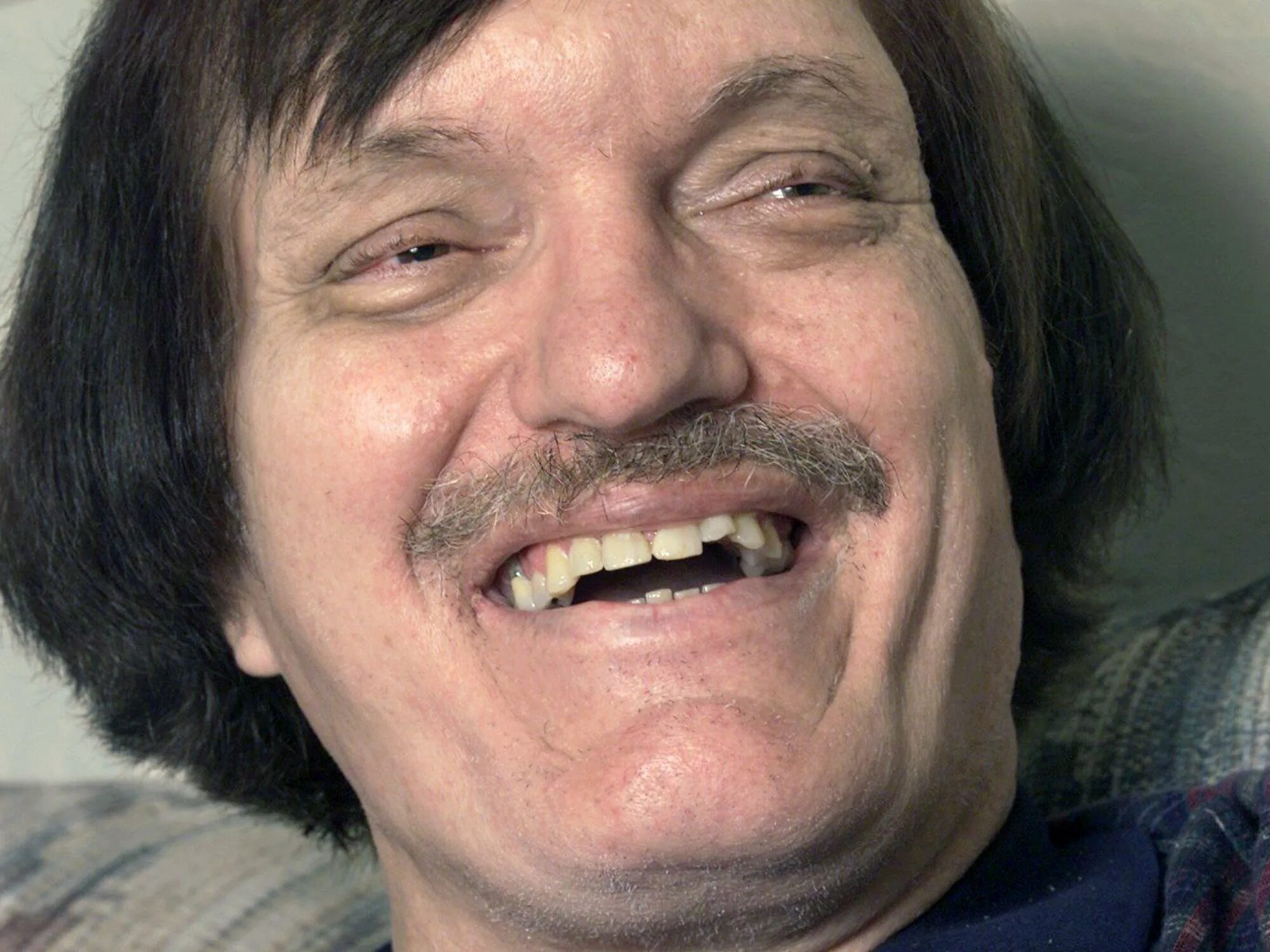 Челюсти джеймс бонд. Ричард кил 007. Злодей челюсти. Шпион который меня любил фильм 1977 челюсти. Мистер челюсти джеймс бонд.