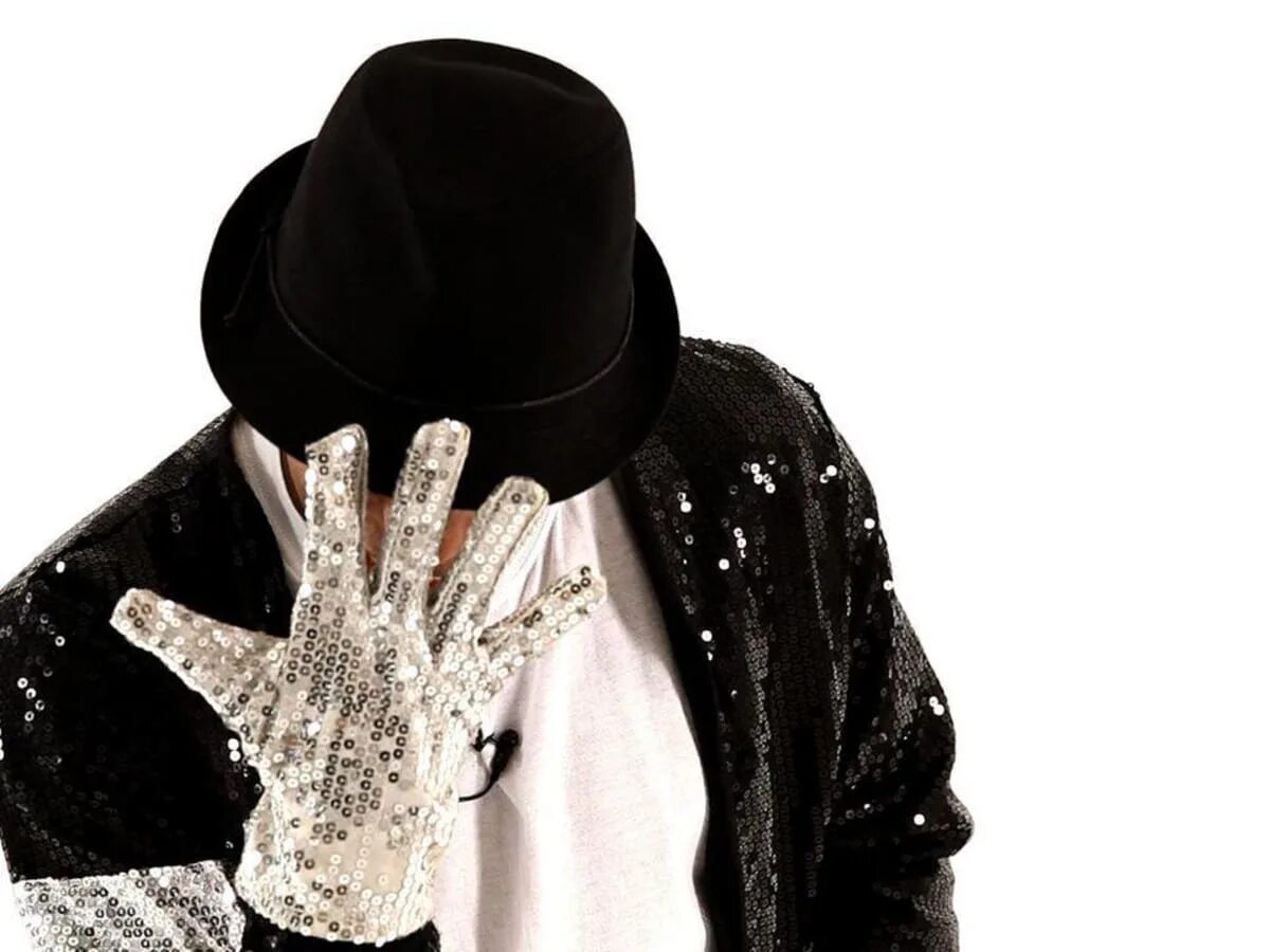Перчатка Майкла Джексона.