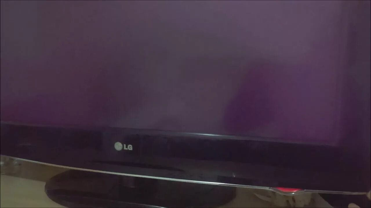 Телевизор lg 42pc3rv. Телевизор lg 32ld320. Потух телевизор lg. Потух телевизор lg. F1740a lg телевизор.