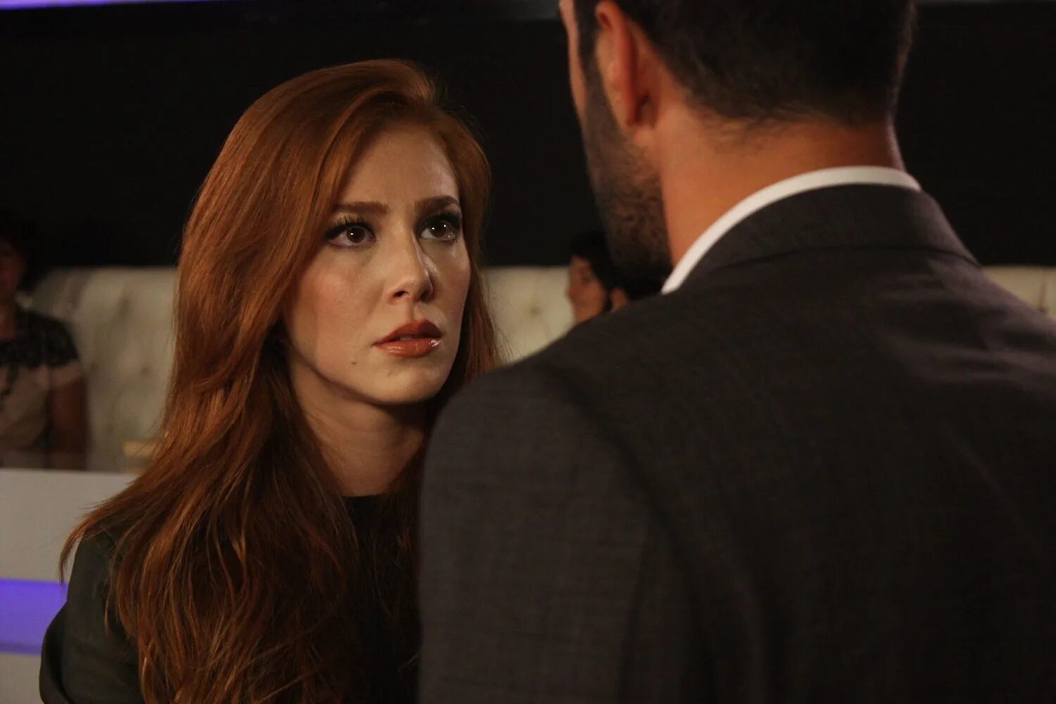 любовь напрокат трейлер. эльчин сангу. любовь напрокат трейлер. любовь напрокат дефне и омер. любовь напрокат трейлер.