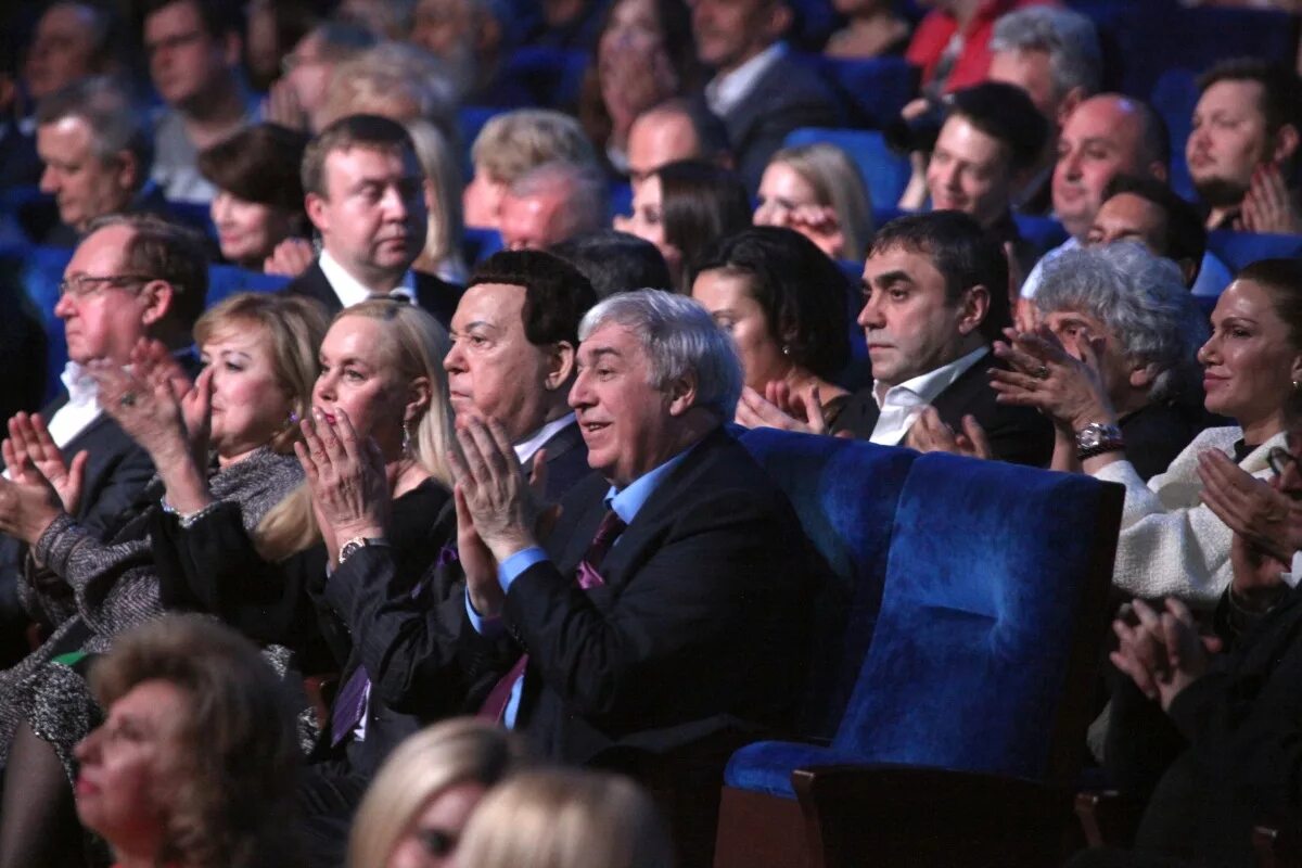 юбилейный концерт кремлевского дворца. девятов руслан сергеевич кремлевский дворец. детский весенний концерт в кремлевском дворце 2023. юбилейный концерт кремлевского дворца. юбилейный концерт кремлевского дворца.