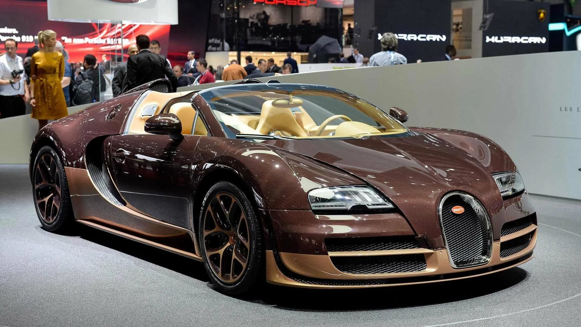 Бугатти Вейрон 2021. Бугатти Вейрон Золотая 2022. Bugatti Veyron Grand Sport Vitesse. Бугатти Вейрон Этторе Бугатти.