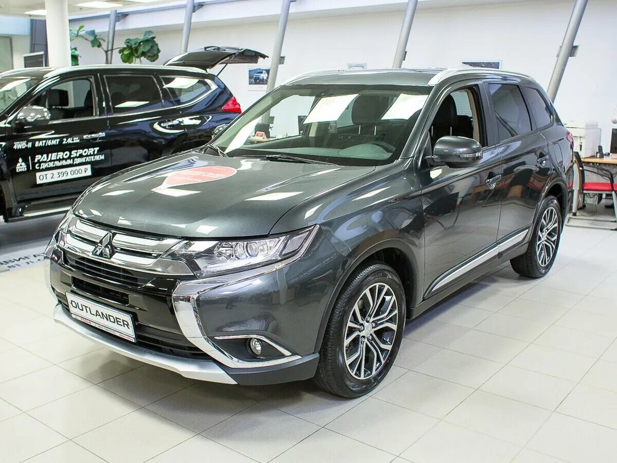 Outlander 2018 2.0. Мицубиси аутлендер 2018 новый. mitsubishi outlander 3 2018. серый митсубиси аутлендер 2018. mitsubishi outlander 2018 серый.