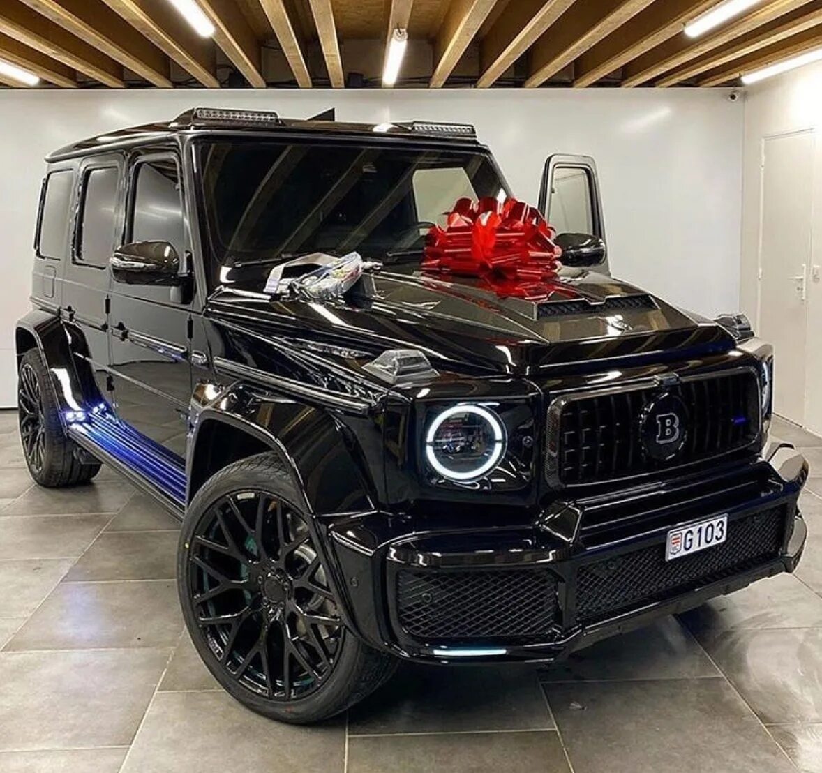 G class brabus. Мерседес Гелендваген браб. Мерседес Гелендваген Брабус. Мерседес Гелендваген 2020 Брабус. Мерседес Брабус g700.