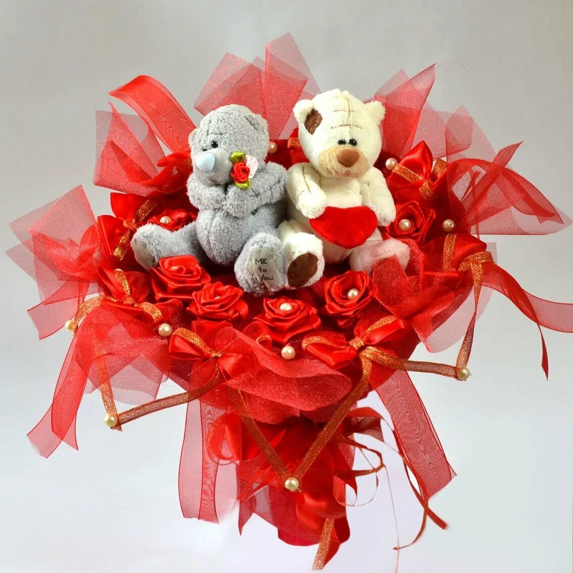 букет из игрушек. игрушек сделать букеты. букет из игрушек. букеты из игрушек мастер класс. мишка тедди с букетом.