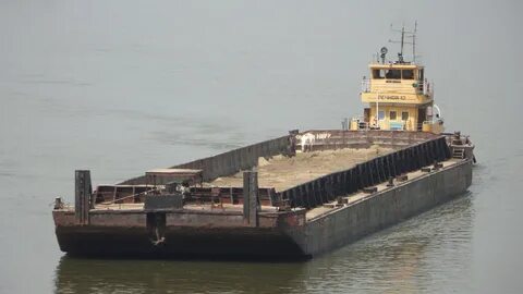 Вид баржи 5 букв