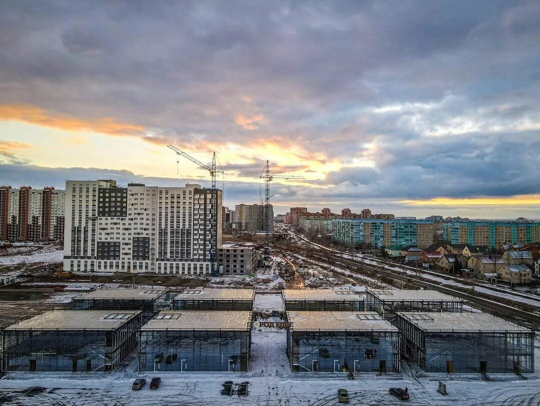 Camon cafe оренбург загородное шоссе. Торговый комплекс. Рынок еды оренбург загородное шоссе. Рынок еды оренбург. Галерея еды оренбург загородное шоссе.