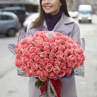 Какой хороший чтобы подарить цветок